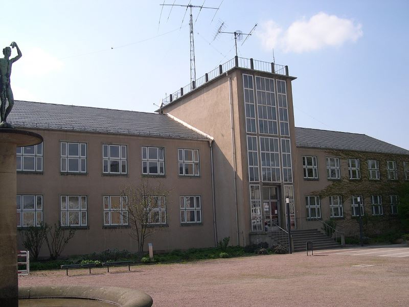 1280px-Barkhausenbau_copy.jpg