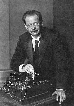 Adolf_Slaby_by_Nicola_Perscheid.jpg
