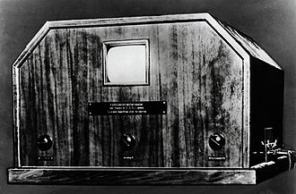 Erster_Loewe_Fernseher.jpg