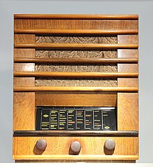 Radioempfänger_Seibt_214_W_1934.JPG